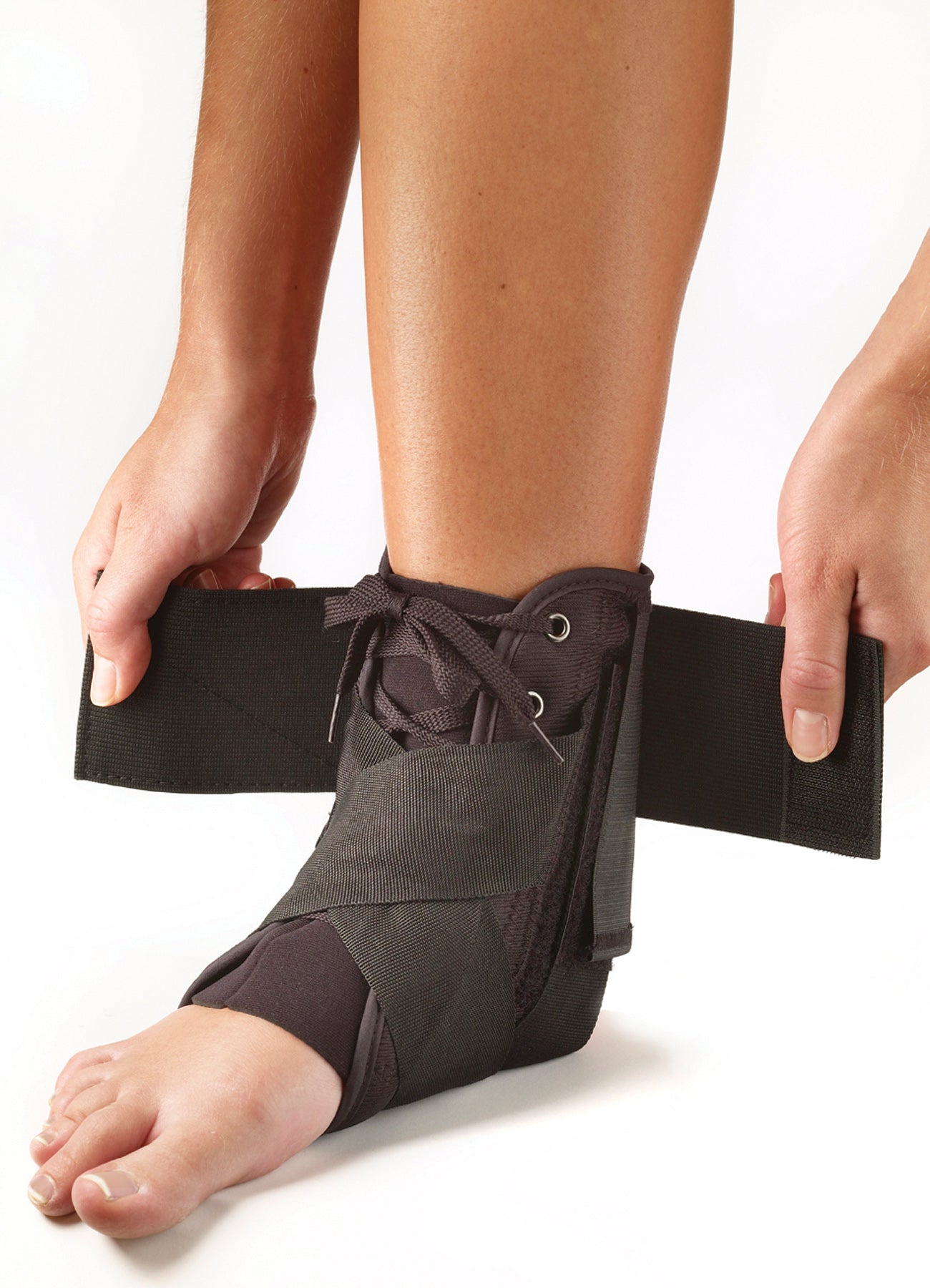 Corflex Marathon Active Lace-Up Ankle Support w/Stabilizing Strap